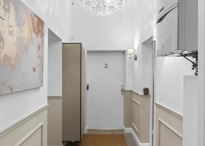 Gemuetliches Mit Hochbett In Charlottenburg