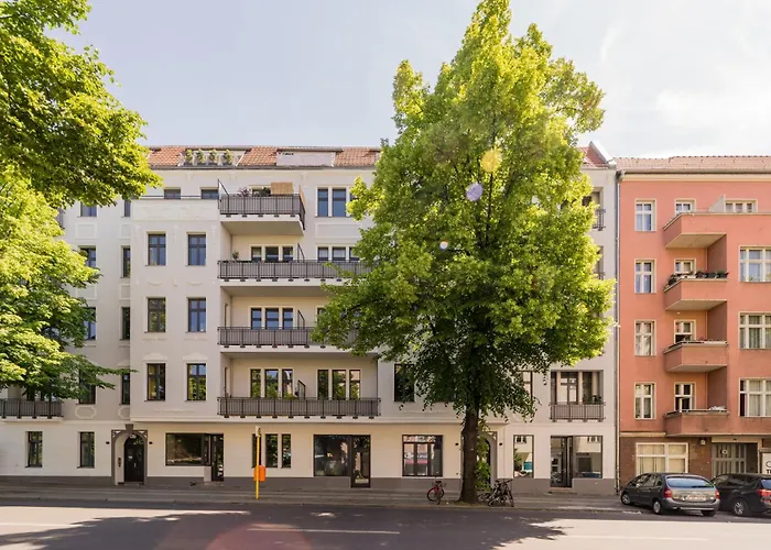 Gemuetliches Mit Hochbett In Charlottenburg *